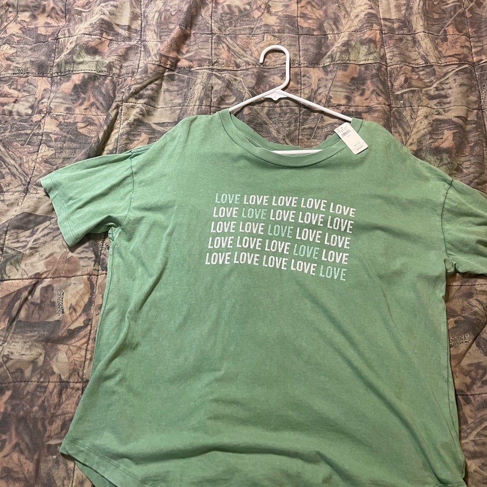 Aerie green t-shirt. New with tags